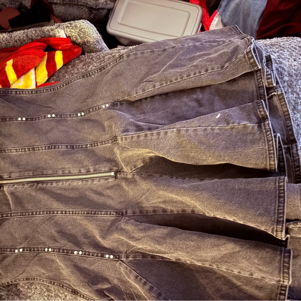 Elegant Gray Denim Dress - Picture 6 of 6